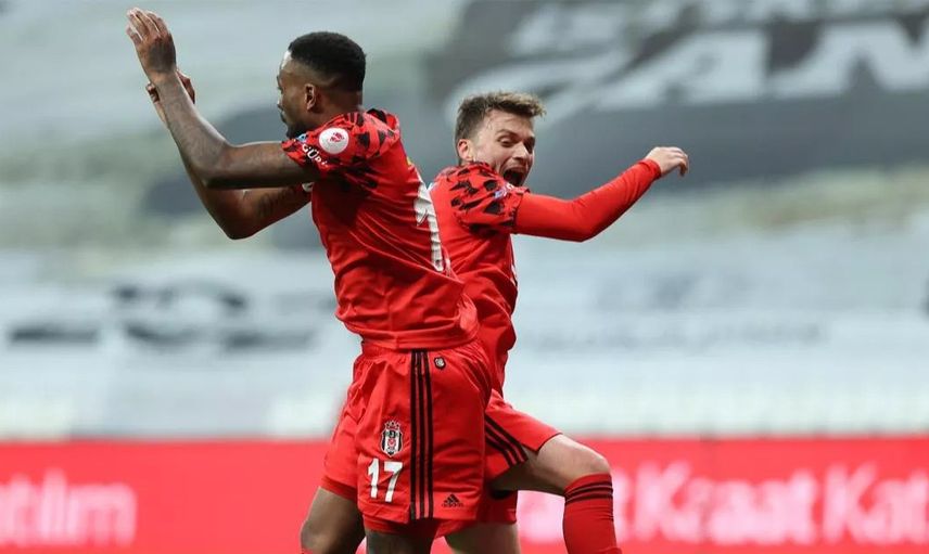 Beşiktaş Adem Ljajic İle Devre Arasında Yollarını Ayırmak İstiyor!