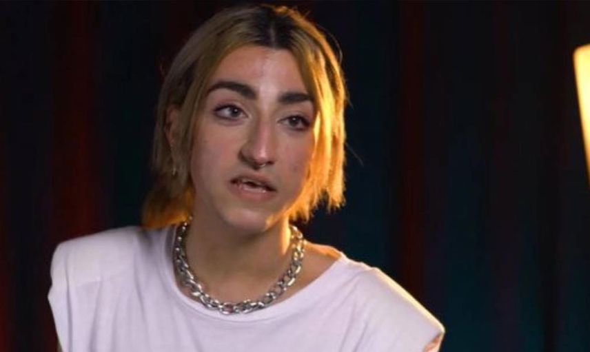 Mika Raun'dan yeni bir rezillik! Estetik yaptırıp cinsiyet değiştiren Mika sütyensiz video çekti