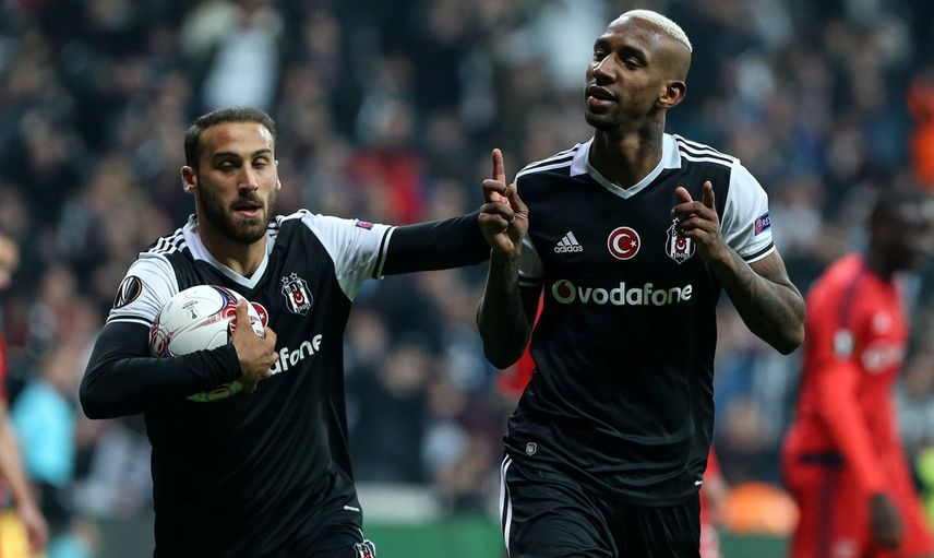 Eski Beşiktaşlı Cenk Tosun PSV Eindhoven'a Transfer Oluyor!