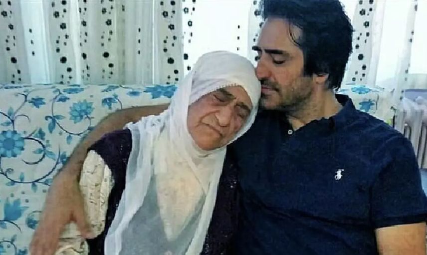 Ünlü türkücü Mahsun Kırmızıgül gözyaşlarına boğuldu: Şarkıyı tamamlayamadı! Yaptığı açıklama duygulandırdı