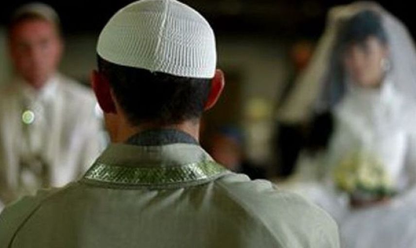 Muş’ta skandal olay! Eşiyle boşanmak üzere olan kadın hocaya gitti sonrasında olanlar akıllara durgunluk verdi