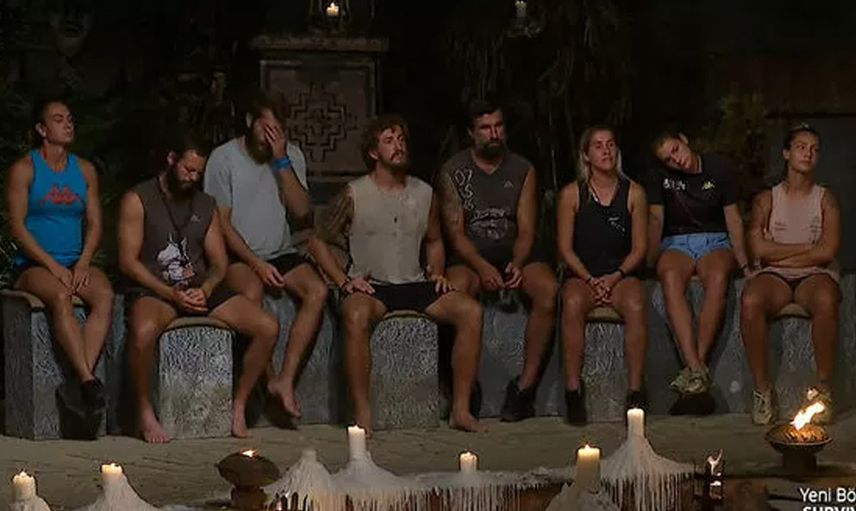 Survivor’da bu hafta elenen isim belli oldu! Yarışmanın fenomen ismi ada hayallerine veda etti
