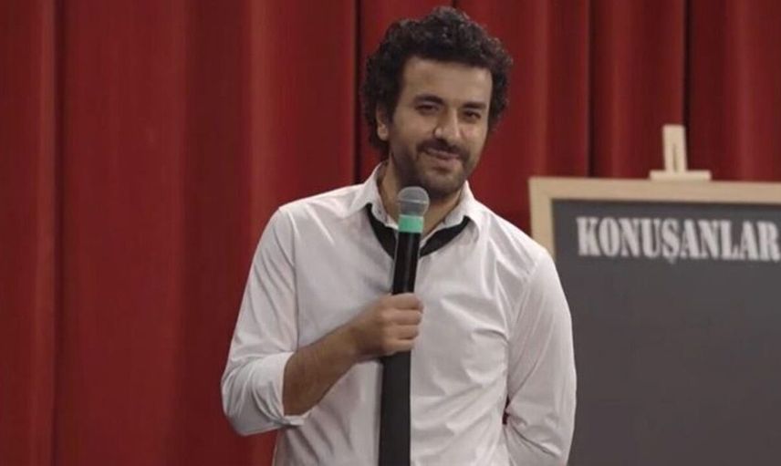 Konuşanlar'da ilginç diyalog! Kadın konuğun isteği şaşırttı: En büyük fantezim gelip seni...