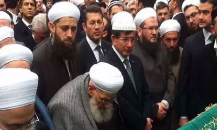 Mahmut Efendi'ye olan bu büyük sevginin nereden geldiği belli oldu! Avukatı her şeyi tek tek anlattı