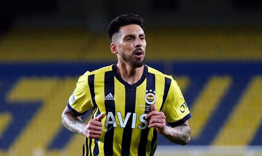 Fenerbahçe'de Jose Sosa İçin Karar Verildi!