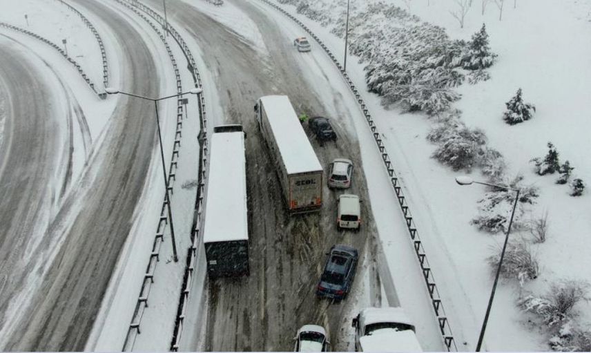 Kar yağışı nedeni ile kapalı olan karayolları hangileri? Kara yollarında son durum