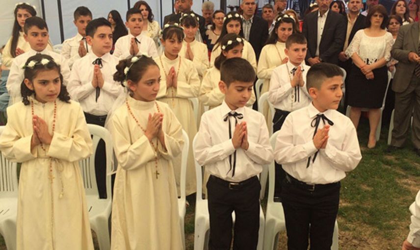 Kendine koca bulamayınca öğrencilerine göz dikti! Dini okulda yeni bir skandal! Öğrencisine cinsel ilişki mesajı attı mesajı veli görünce olanlar oldu