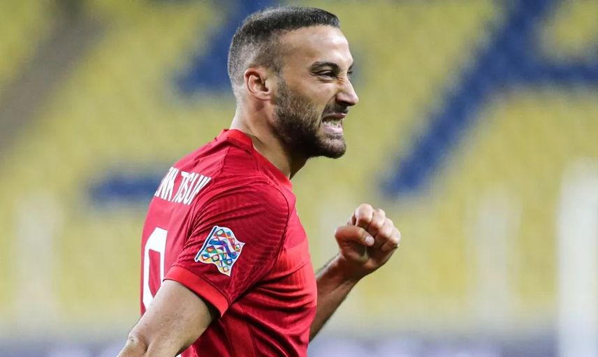 Cenk Tosun'un Menajeri Beşiktaş'a Transfer Olacağı İddialarına Yanıt Geldi!