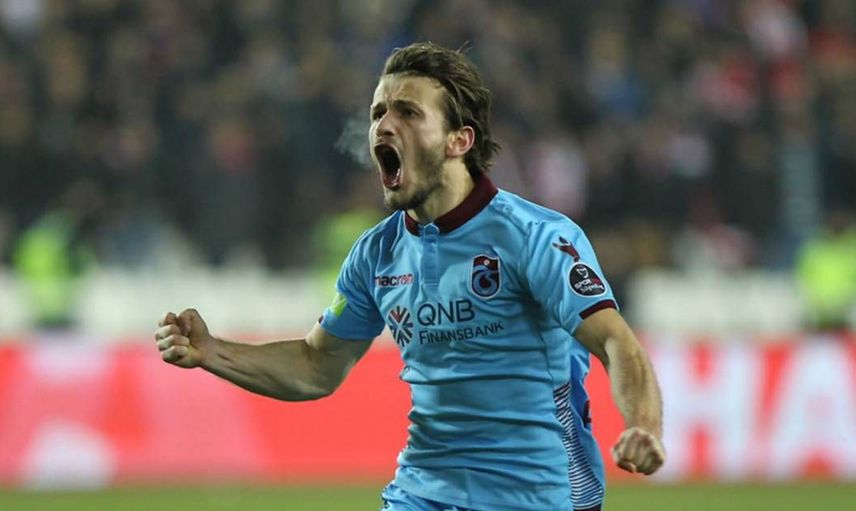 Göztepe, Abdülkadir Parmak’ı Transfer Ediyor!
