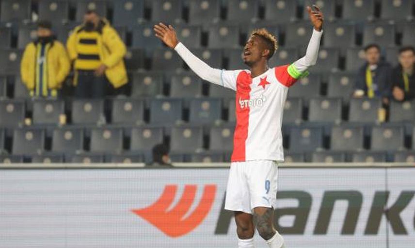 Fenerbahçe Maçında Dikkat Çeken Slavia Praglı Peter Olayinka Hakkında Şaşırtan Gerçek!