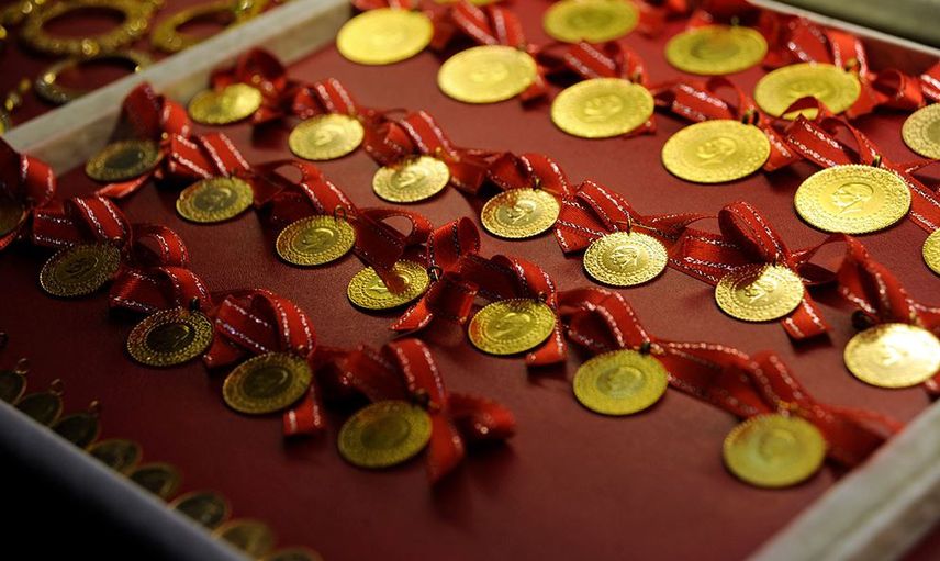 Ekonomistler: Altın 2022'de Diplerde Olacak