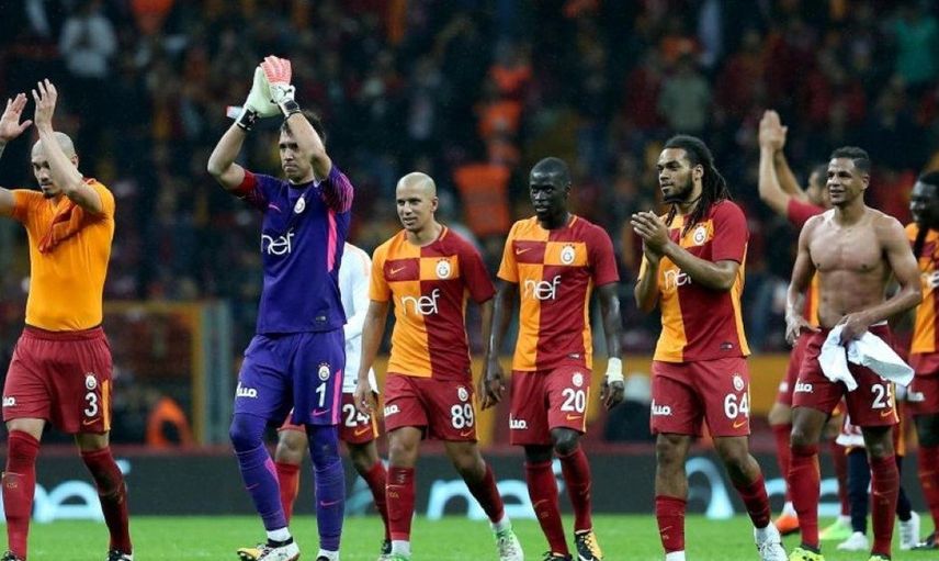 Maicon Göztepe İle Görüşüyor!