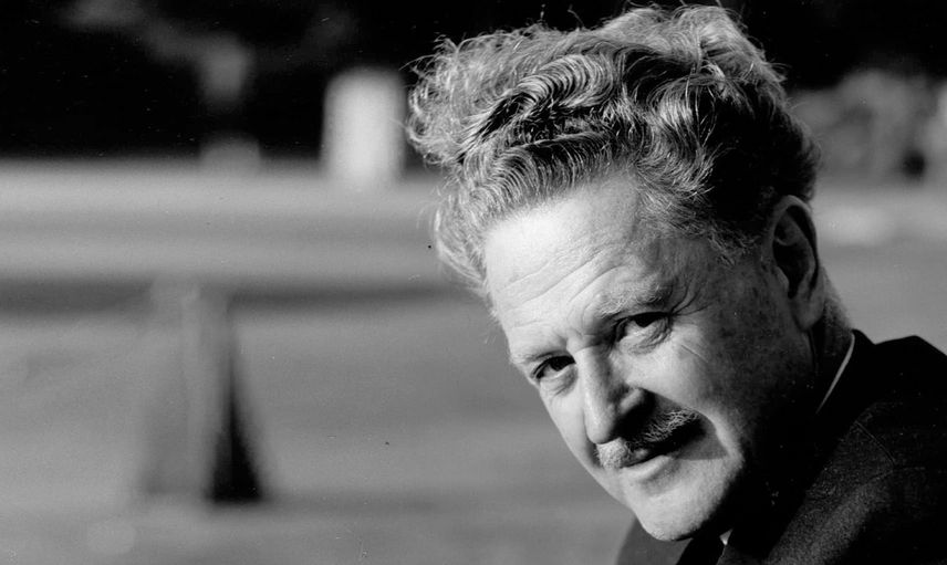 Nazım Hikmet Kimdir?