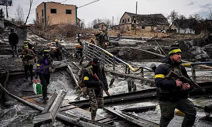 Rusya ve Ukrayna savaşını fotoğraflayan Türk gazetecinin hafızalara kazınan 11 karesi