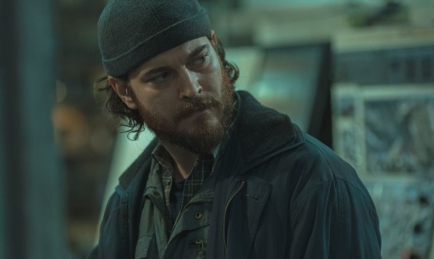 Netflix'in yeni Türk dizisi Kübra'ya eleştiri yağmuru: Çağatay Ulusoy Hasan Mezarcı oldu!