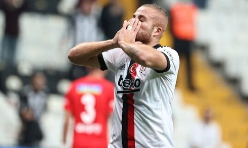 Adana Demirspor Beşiktaş'tan Gökhan Töre'yi Transfer Ediyor!