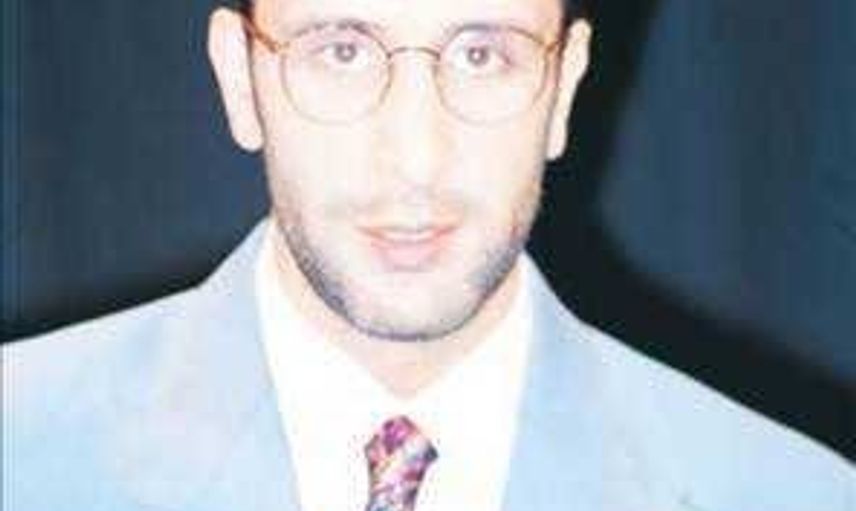 Cem Özer