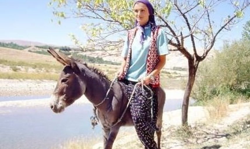 Tuğba Özay