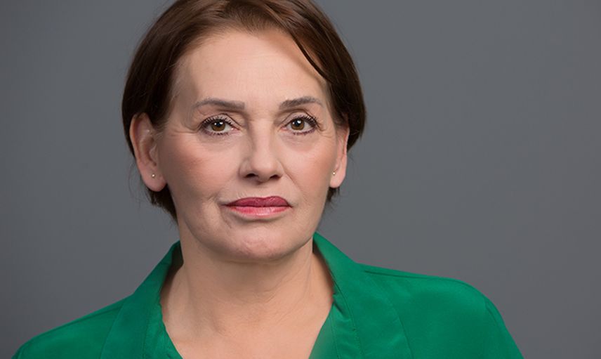 Nur Sürer Dizi ve Filmleri