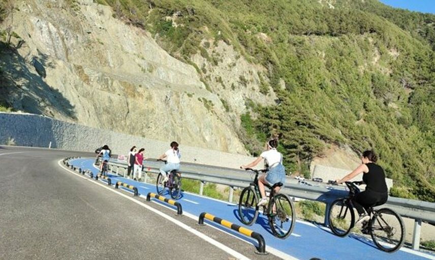 Dünyanın En Uzun Bisiklet Yolunda Binlerce Pedal Çevriliyor
