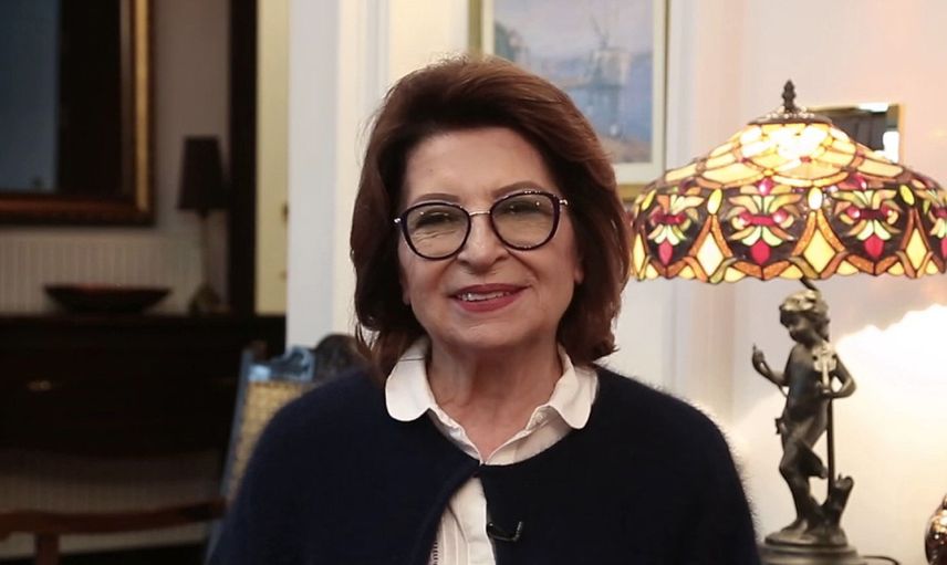 Camdaki Kızın Yazarı Gülseren Buğdaycıoğlunun Seans Ücreti Dudak Uçuklattı
