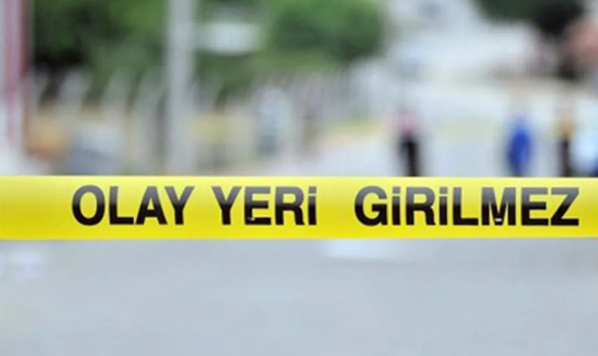 İzmir’de Erkek Arkadaşıyla Otel Odasında Kalan Genç Kadın Başından Vuruldu