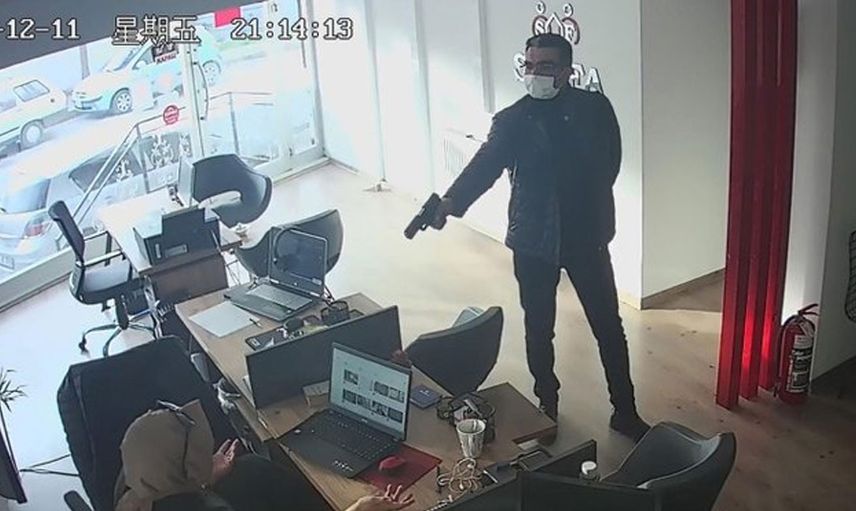 Manisa’da korkunç olay: Genç kadını ofiste kurşun yağmuruna tuttu