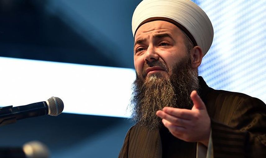 Cübbeli Ahmet’in hastalığı ne? Üzen haberi canlı yayında paylaştı