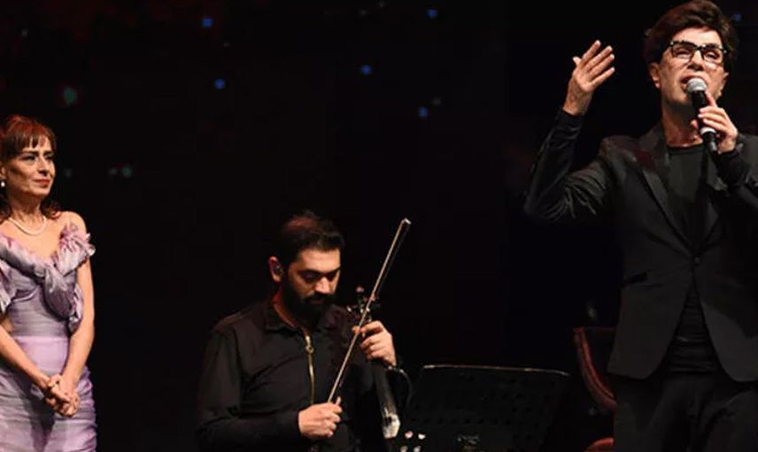 Yılmaz Morgül sahneden Yıldız Tilbe'ye ilan-ı aşk edince konserdeki seyirciler neye uğradığını şaşırdı!