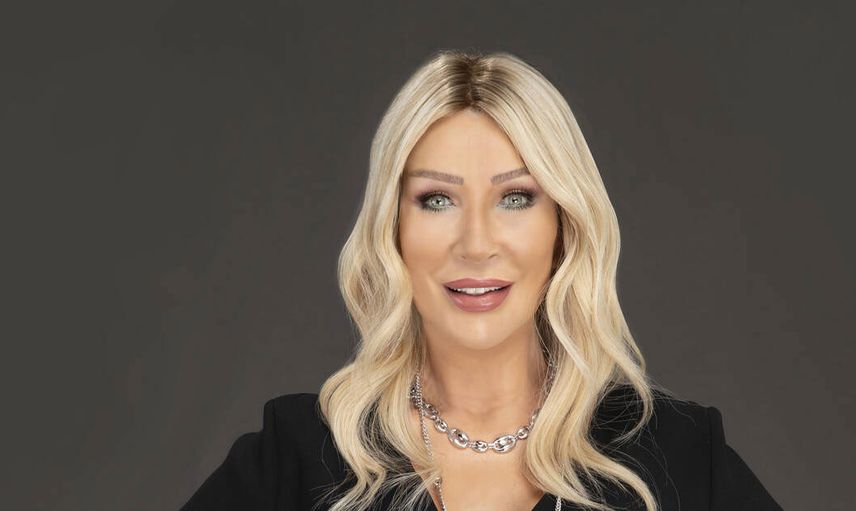 Seda bacım sen ne yaptın! Yedinci kere evlenmeye hazırlanan Seda Sayan Çağlar Ökten'i öyle bir şeyle kandırmış ki.... Buna da kanmazsın be Çağlar!