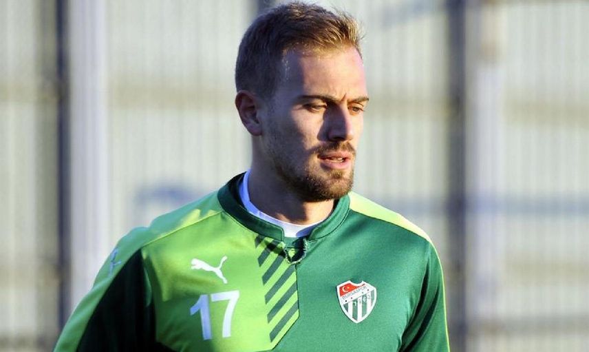 Beşiktaş Mert Günok Transferini Resmen Açıklıyor!