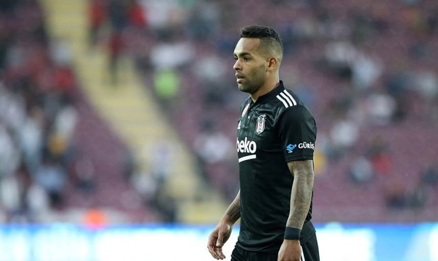 Beşiktaş'ta Yeni Transfer Alex Teixeira Hayal Kırıklığı Oldu!