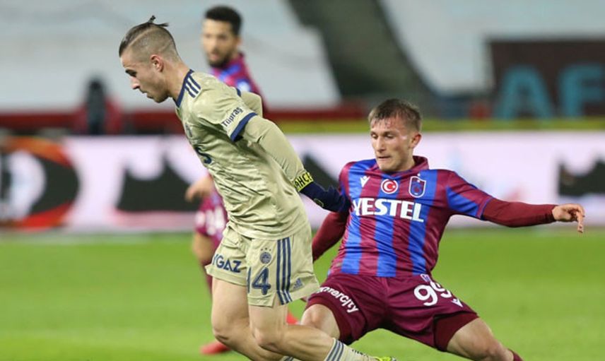 Konyaspor Karşılaşmasında Hastaneye Kaldırılan Pelkas Herkesi Korkuttu!