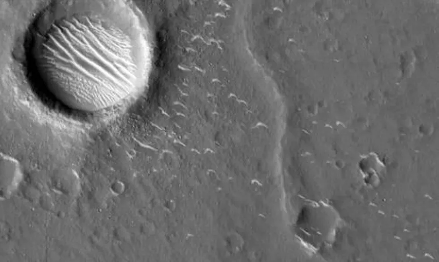 Mars'tan Yeni Fotoğraflar!