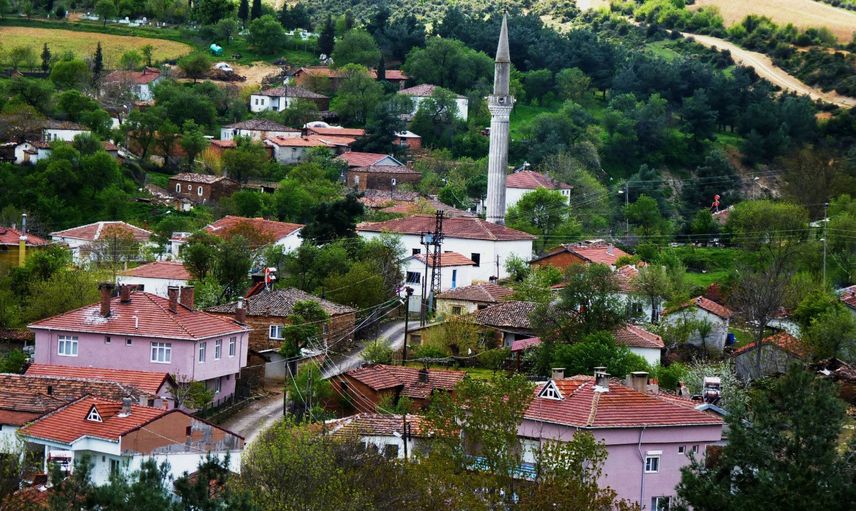 Kına Gecelerinde Gelinleri Gözyaşlarına Boğan Türkünün Gerçek Hikayesi