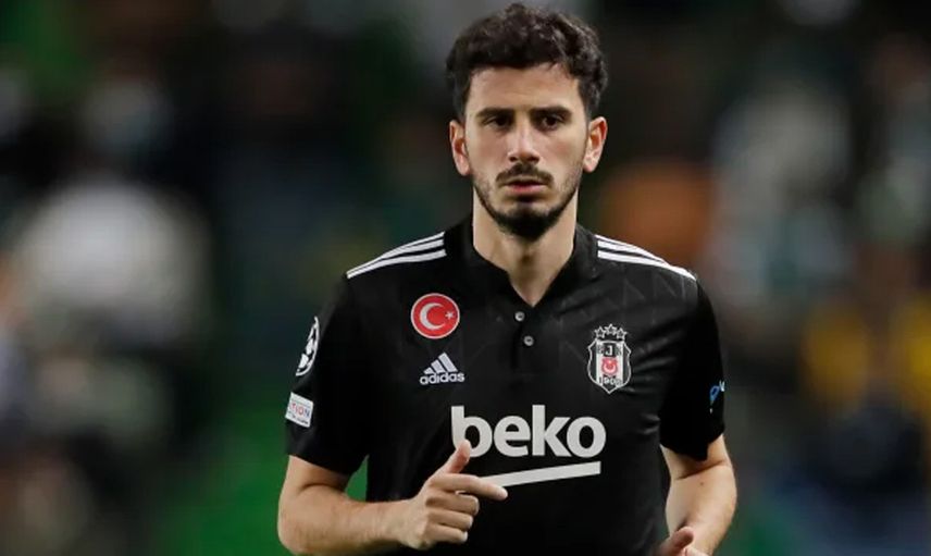 Oğuzhan Özyakup Kimdir?