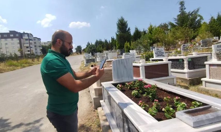 Online Mezarlık Bakım İşi Kuran Adam, Taleplere Yetişemiyor