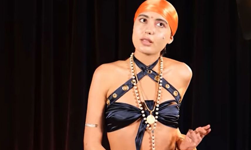 Bahar Candan yine rahat durmadı: Instagram hesabından duşta çıplak fotoğrafını paylaştı