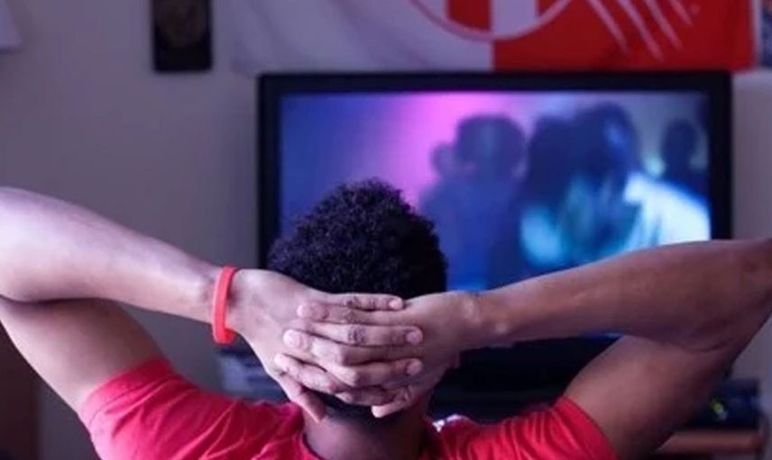 Oruçluyken cinsel içerikli film izlemek orucu bozar mı?
