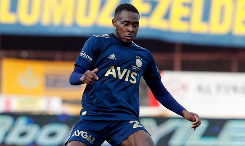Osayi Samuel Formasına Hasret Kaldı!
