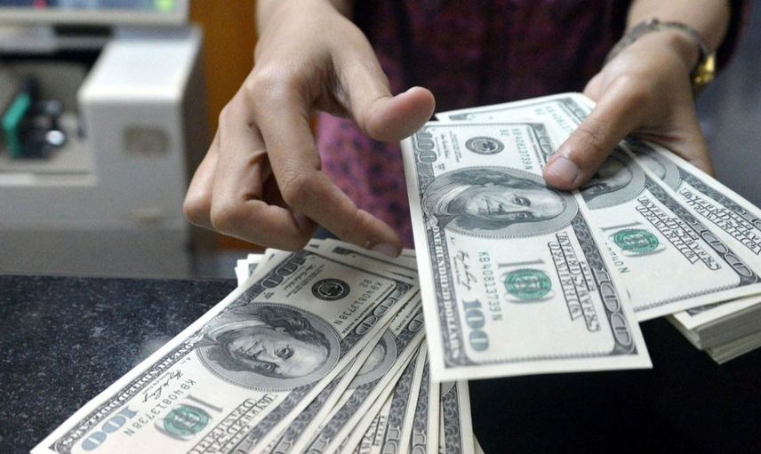 Bedava aldığı koltuğun içinden öyle bir şey çıktı ki, bütün hayatı değişti