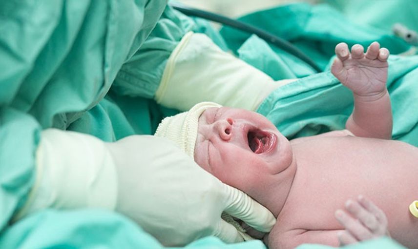 Annesiyle Doktora Giden Küçük Kızı Doğumhane Servisine Aldılar!