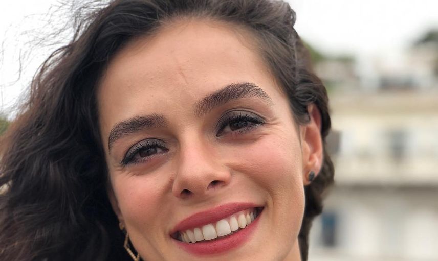 Özge Özpirinçci Parasını Ödediği Evi Teslim Alamayınca Dava Açtı
