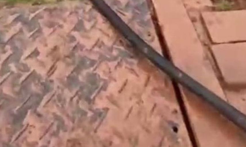Mezarlıkta korku dolu anlar: Cenaze bir anda tabuttan fırladı