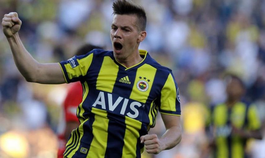 Fenerbahçe'de Yolların Ayrılacağı İsimler Belli Oldu!