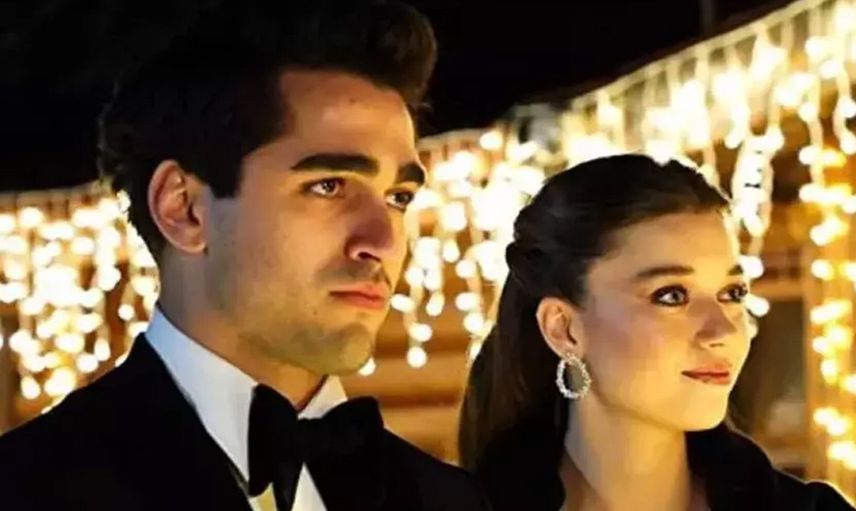 Afra ve Mert aşkı bir taktik mi? Ayrılık haberlerinin perde arkası şoke etti!
