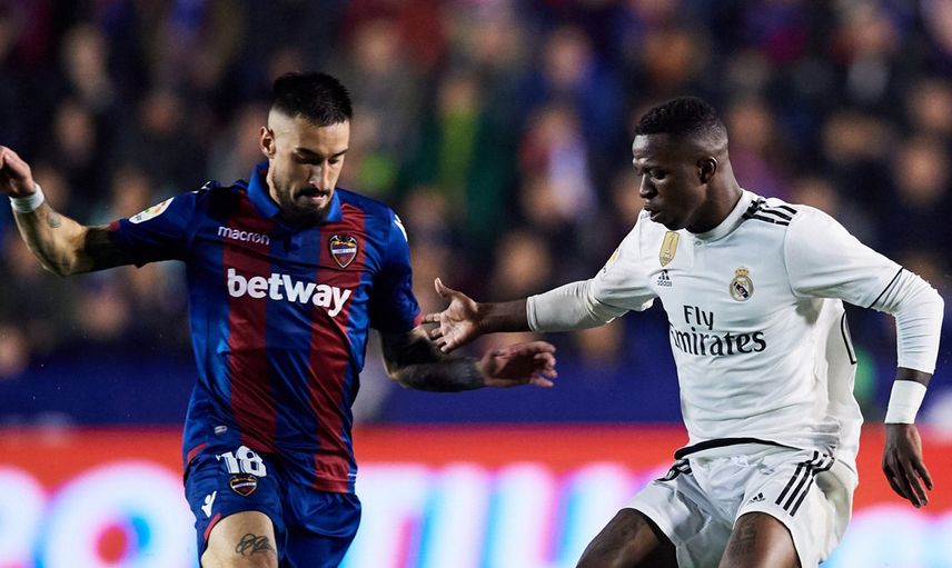 Fenerbahçe Erick Cabaco'yu Transfer Ediyor!