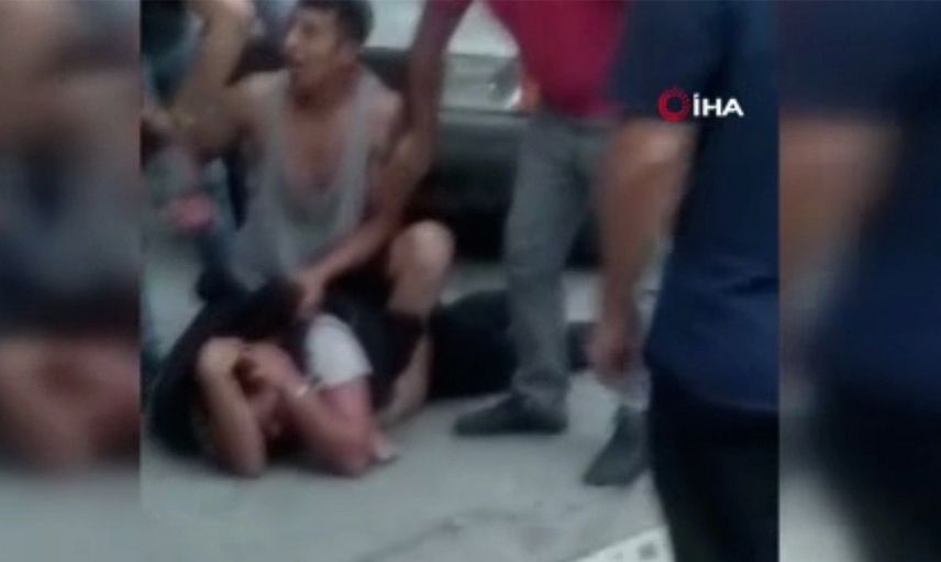 Esenyurt’ta Çirkin Olay! Tacizciyi Mahalleli Durdurdu
