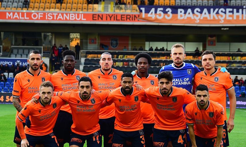 Başakşehir, Zinedine Ferhat'ı Transfer Etmek İstiyor!