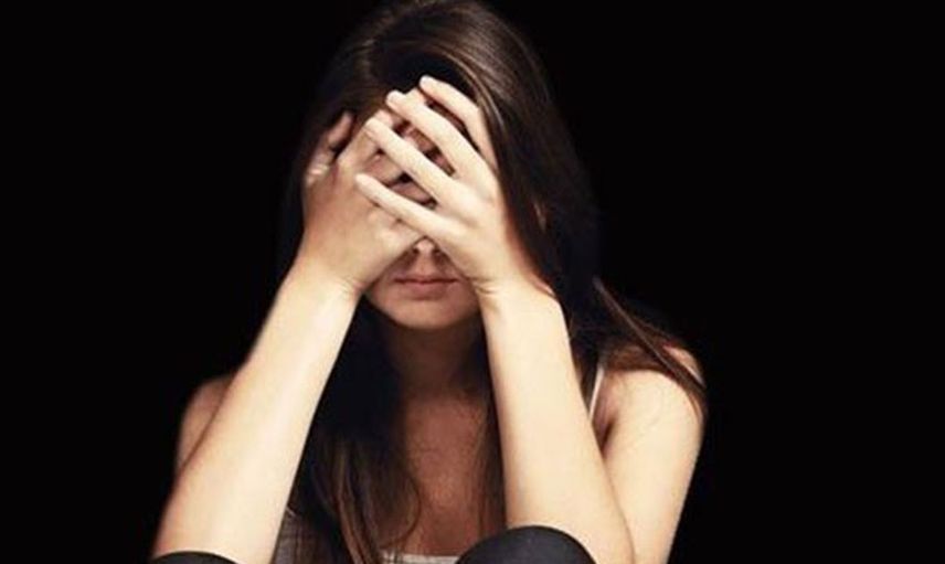 Misafir olarak gittiği evde arkadaşının karısına tecavüz edip kameraya aldı!